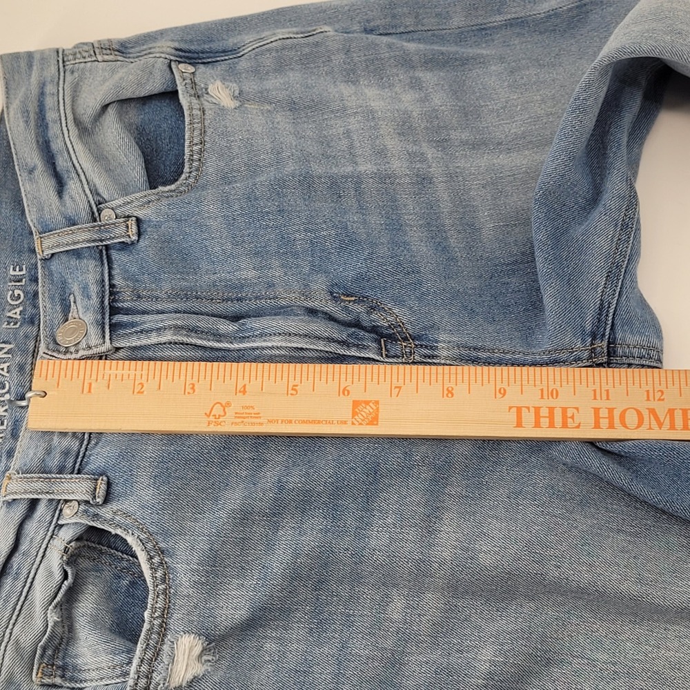 American Eagle Mom Jean Womens 8 Long Blue Distressed‎ High Rise Denim Pants - Picture 7 of 7